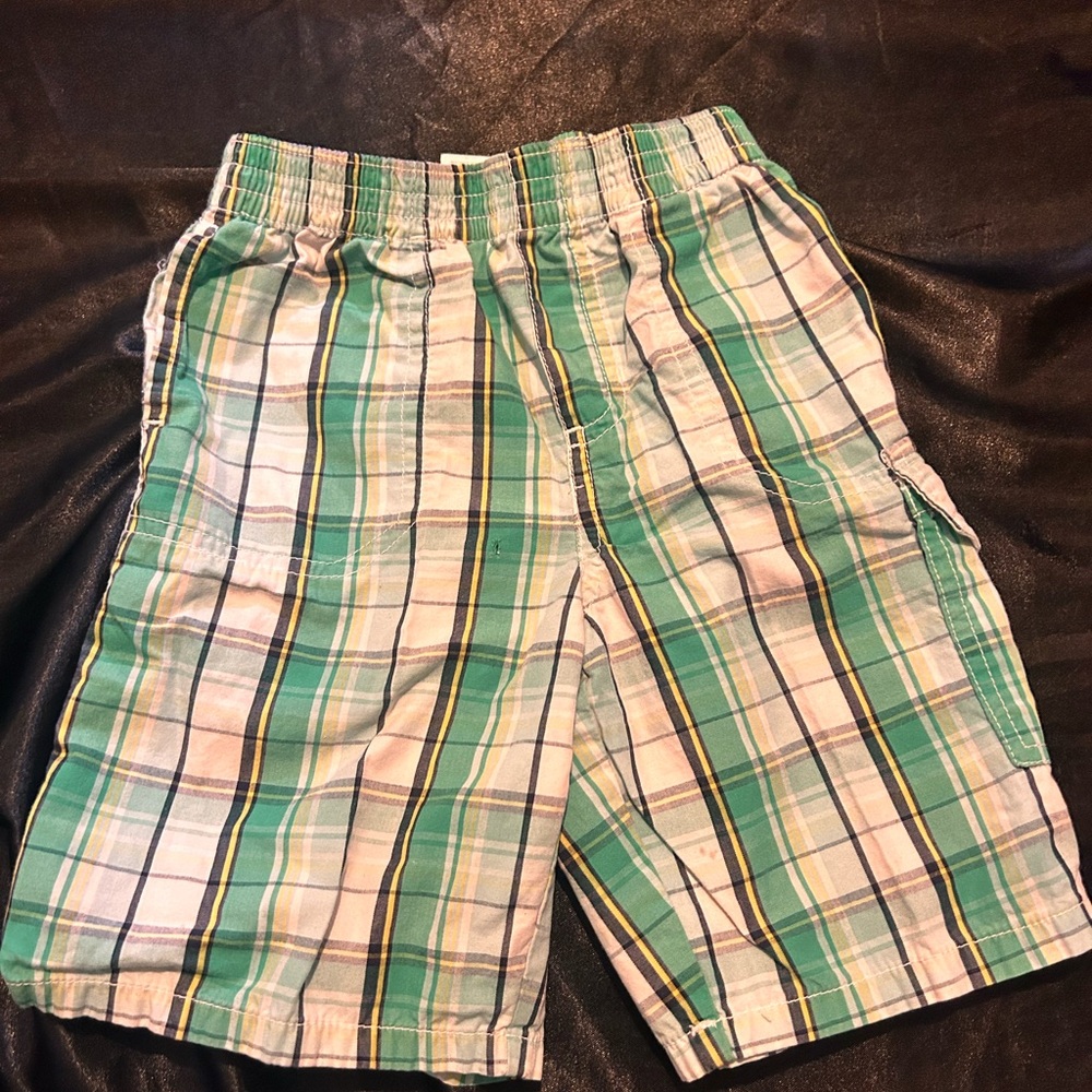 Plaid Kids Shorts in Green and White